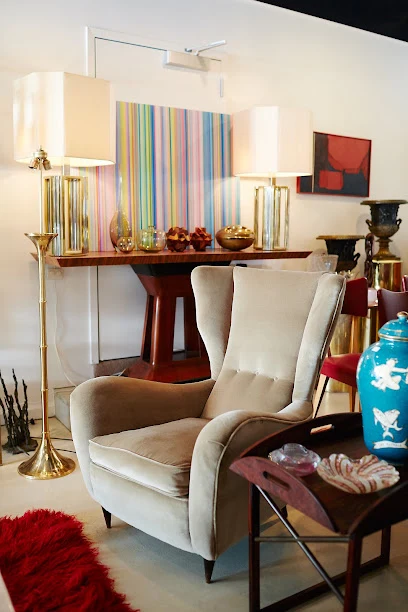 214 Modern Vintage ~ Open by Appt