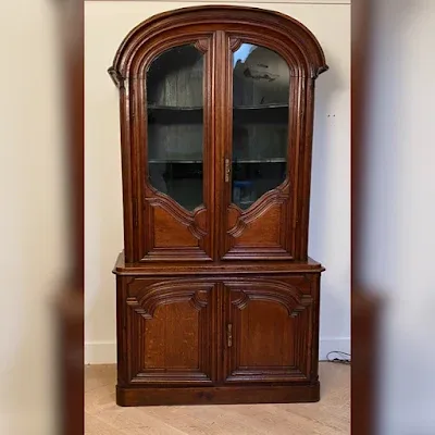Antique & Art Exchange