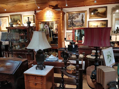Antique Boutique Maui