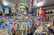 Bailey's Antiques and Aloha Shirts