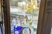 Emporium Antiques