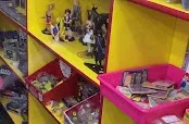 Flippers Antiques & Estate Sales