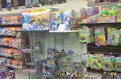 KD TOYS-N-CUSTOMS
