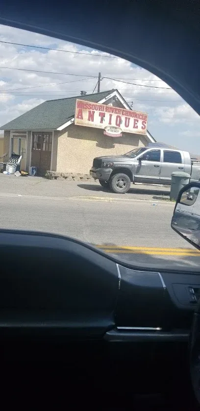 Missouri River Chronicle Antiques
