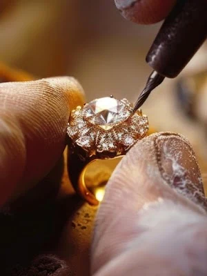 Treasures Old & New Jewelers