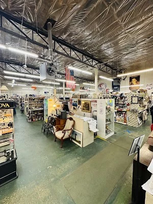 Yankee Flea Market